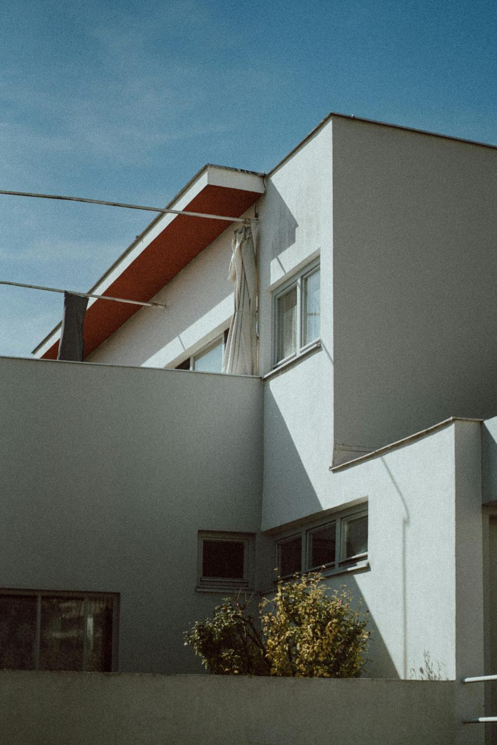 Laneway House